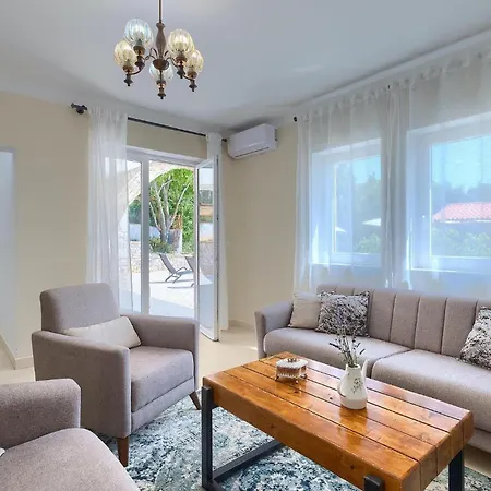 Σπίτι διακοπών Stora Kuca *