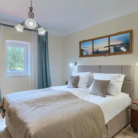 Dom wakacyjny Stora Kuca *