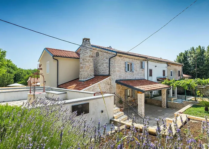 Stora Kuca Holiday home