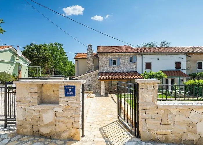 Stora Kuca Holiday home Krapan